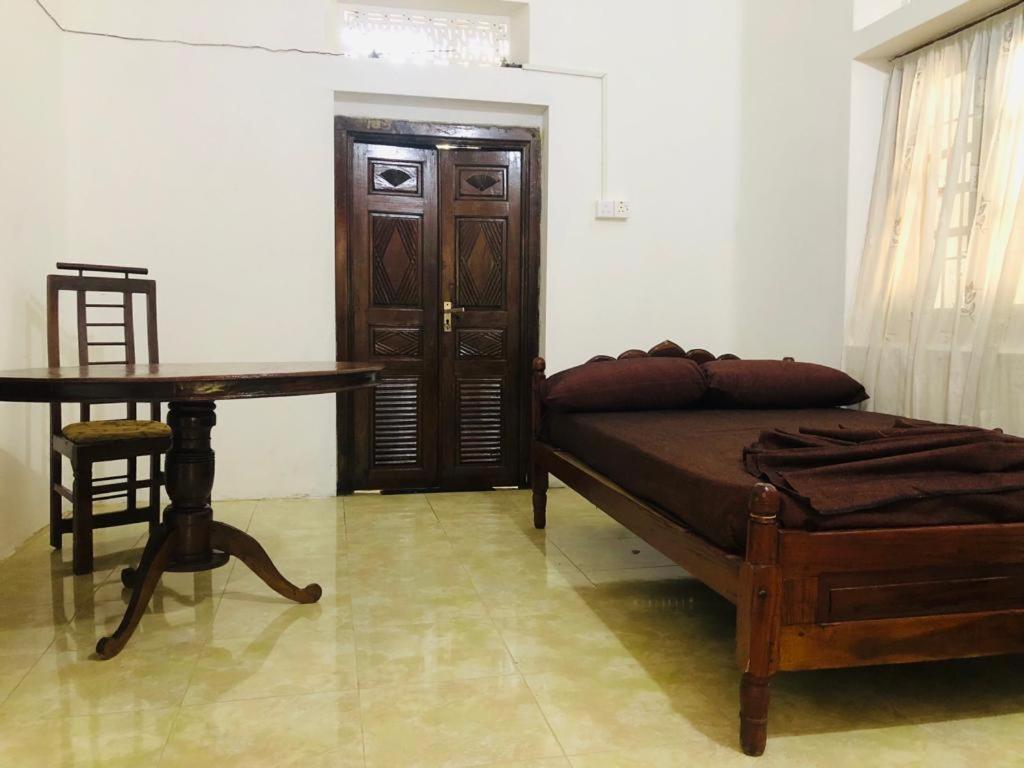 Malabar Home Stay Jaffna Exteriör bild